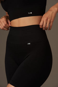 Halo Biker Shorts Black