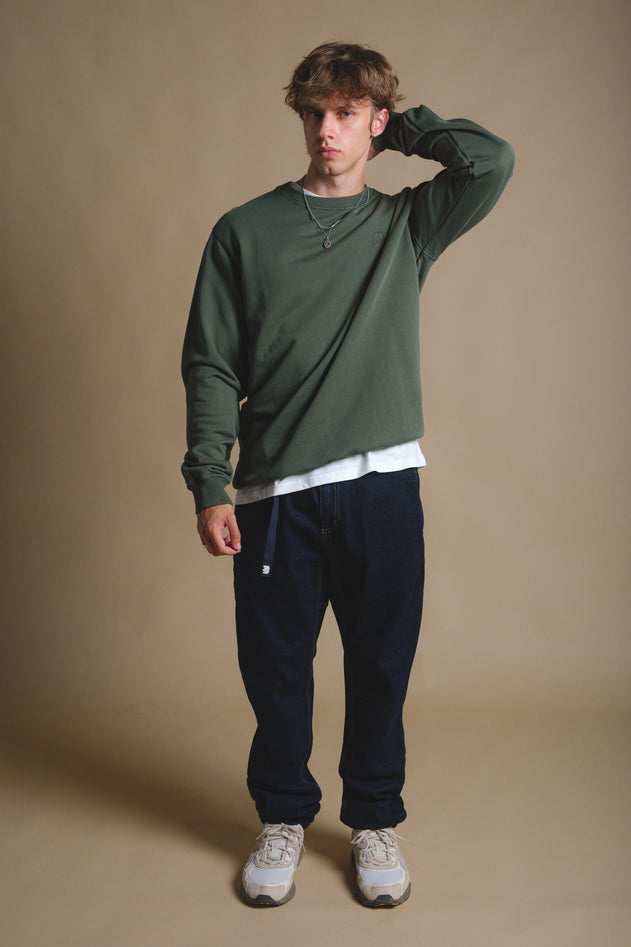Essential Garment Heavyweight Sweater Kombu Green