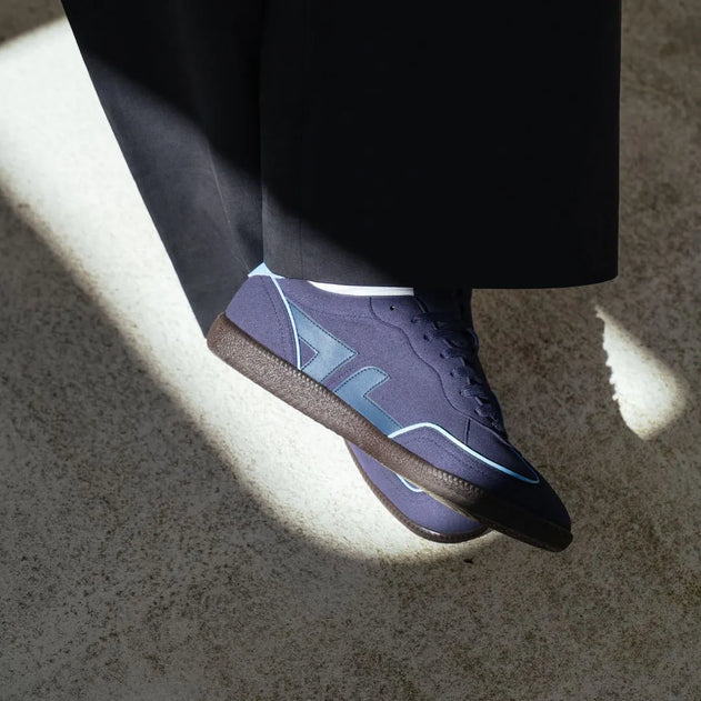 Delta Sneakers Marine