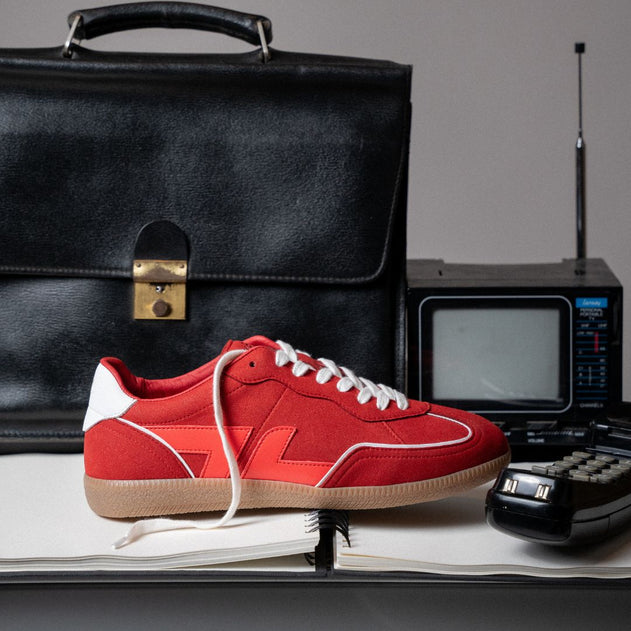 Delta Sneakers Garnet