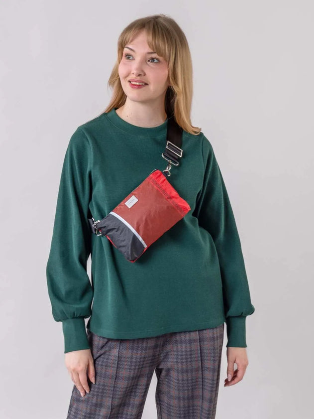 bf1a6851bfeb3432d5b8ad5411c83f36.webp