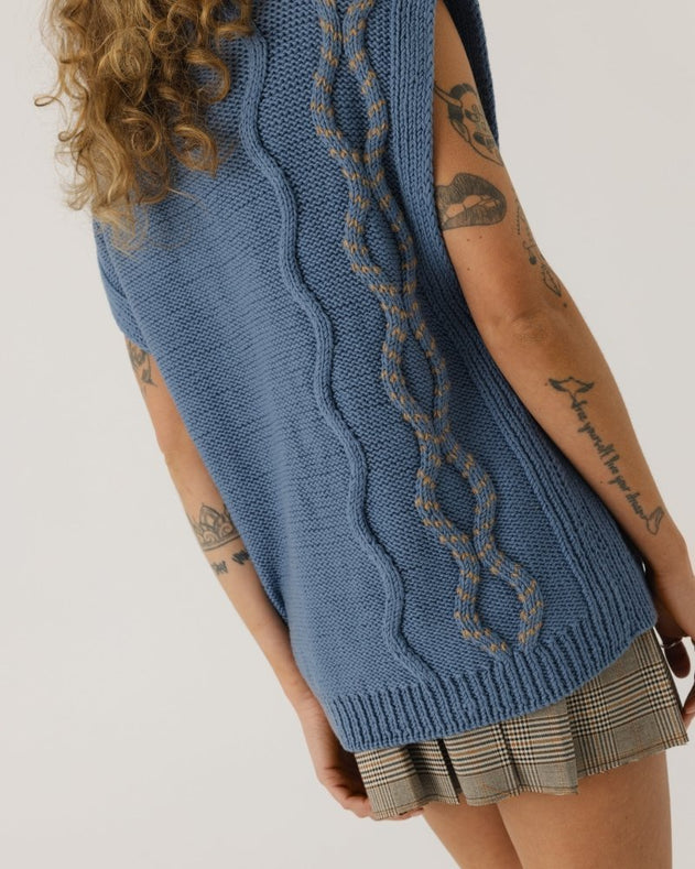 blaivi-vasara-baltic-blue-merino-wool-vest-598964.jpg?v=1745649971