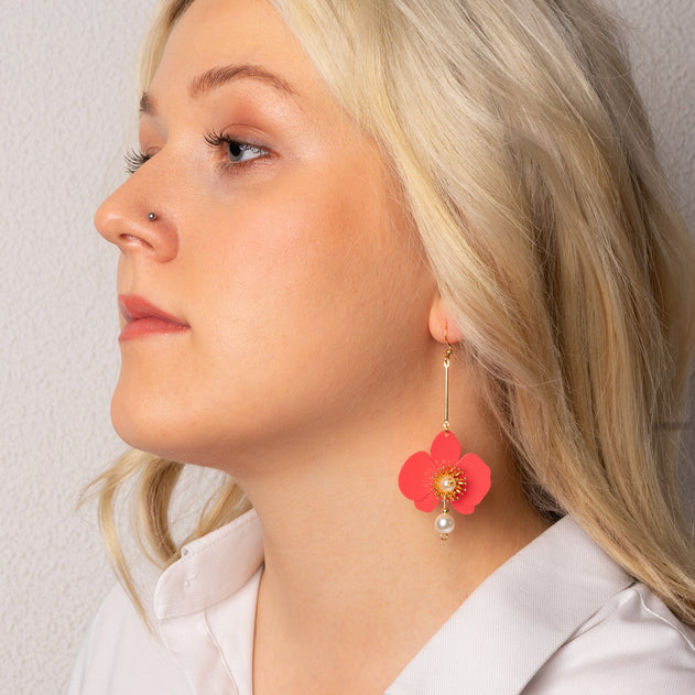butterfly-orchid-pearl-earrings-scarlet-model.jpg?v=1737949262