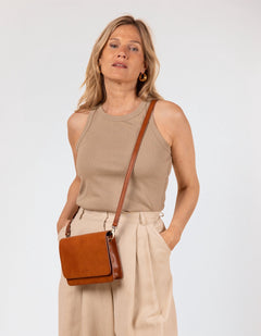 Audrey Mini Classic Leather Cognac