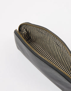 Make-Up Case Medium Soft Grain Black