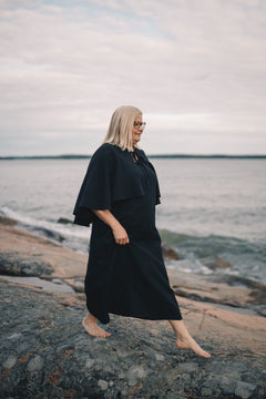 Maggholm Hemp-silk Shawl Black