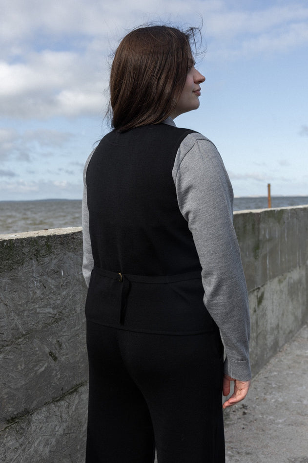 Galante Knitted Merino Waistcoat Black