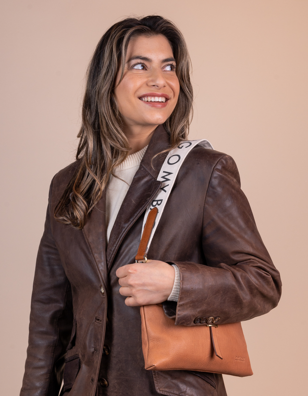 Shoulder Canvas Logo Strap White & Cognac Classic Leather