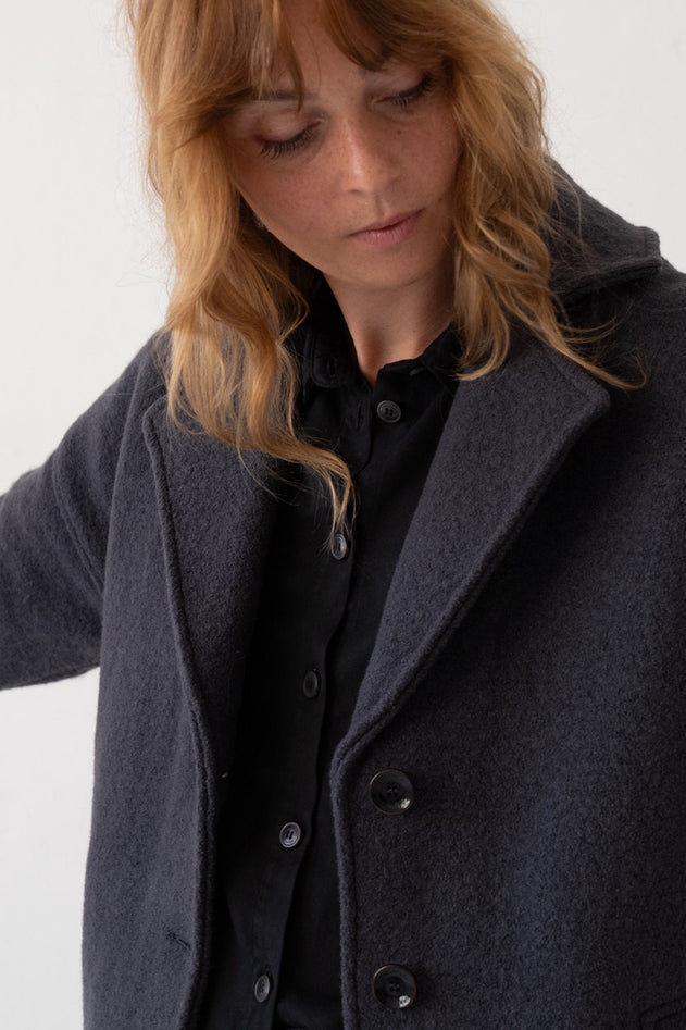 Tad Coat 100% Merino Wool in Bark Grey