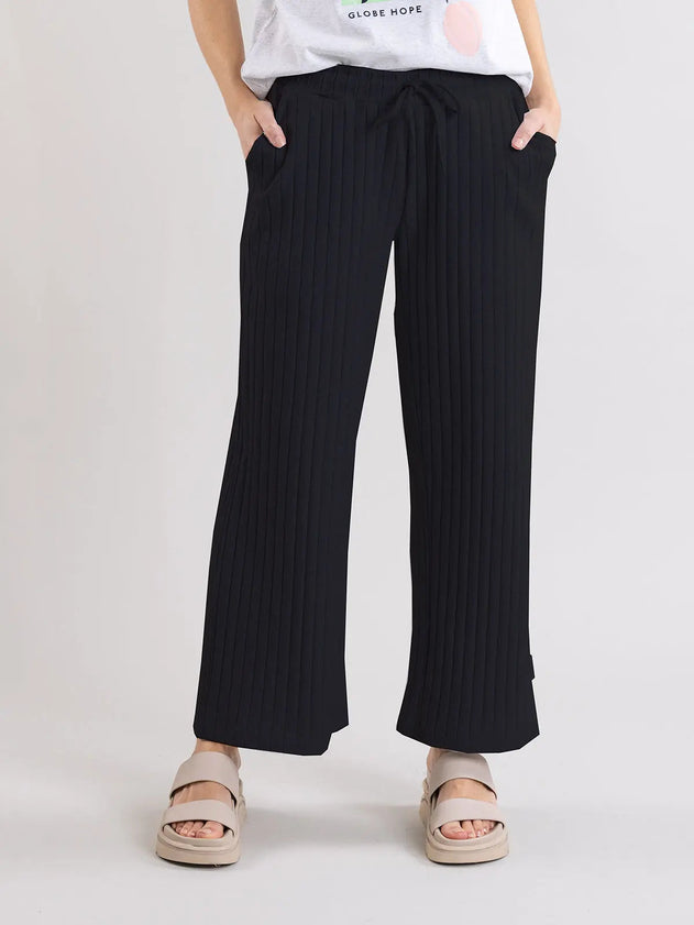 Virtaus Ribbed Knit Pants Black