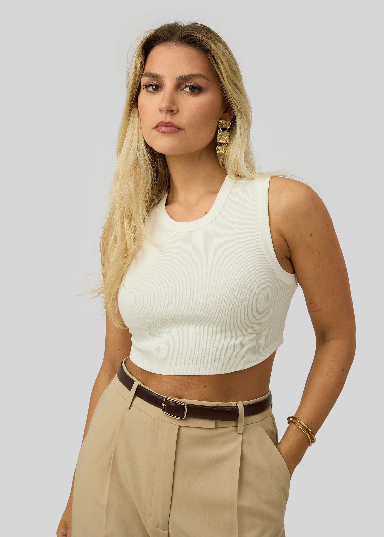 Kurt High-Neck Cropped Tank Top White