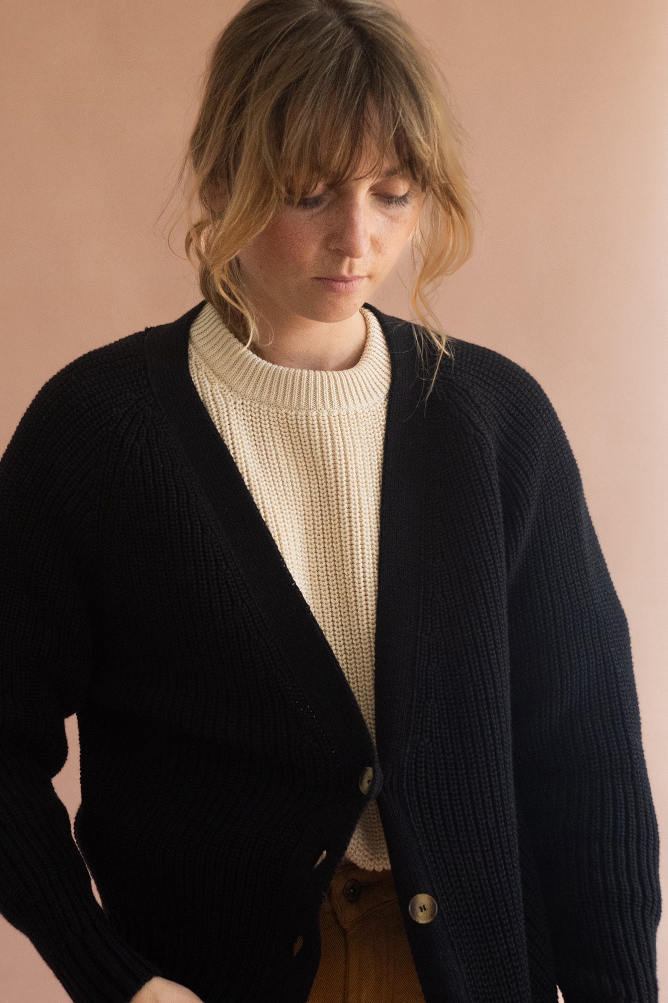 Golah Short Cardigan Cosmos Black