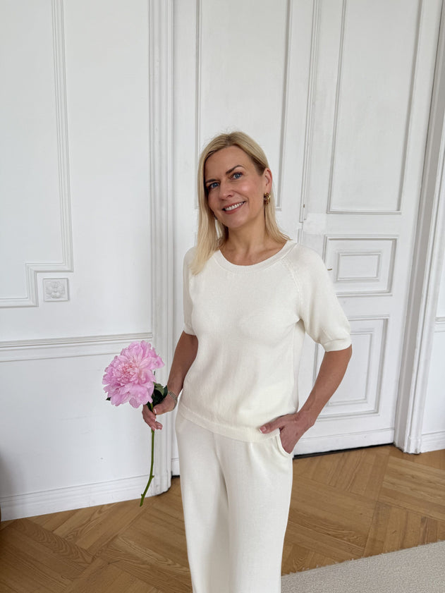 Amelié Knitted Short Sleeved Blouse Ecru