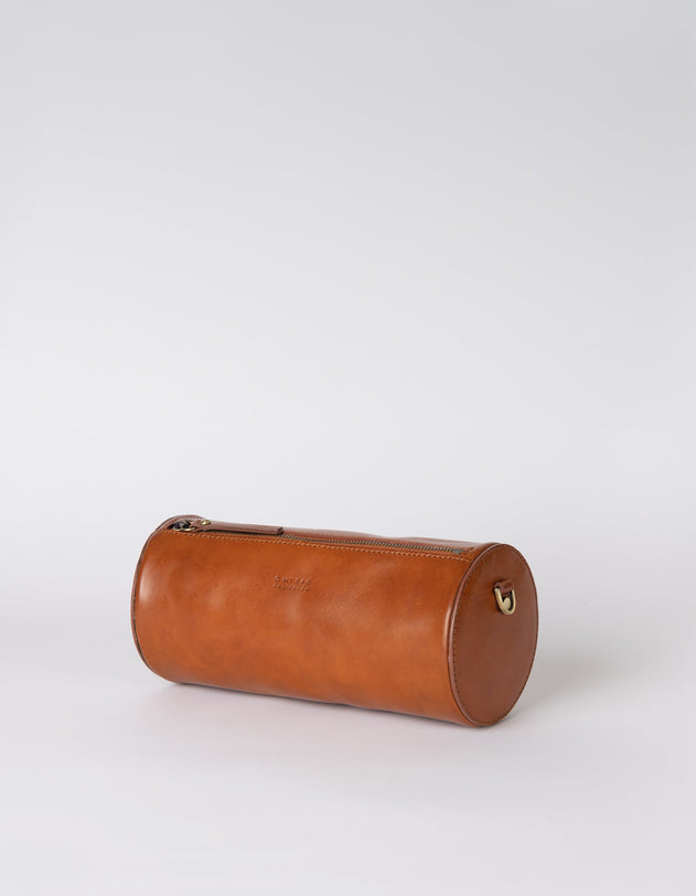 Izzy Classic Leather Cognac