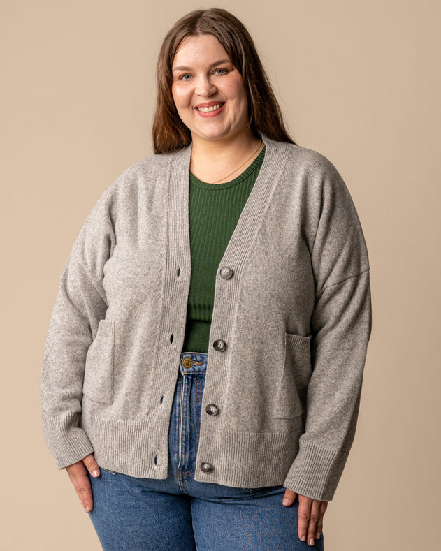 Kaste Cardigan Grey