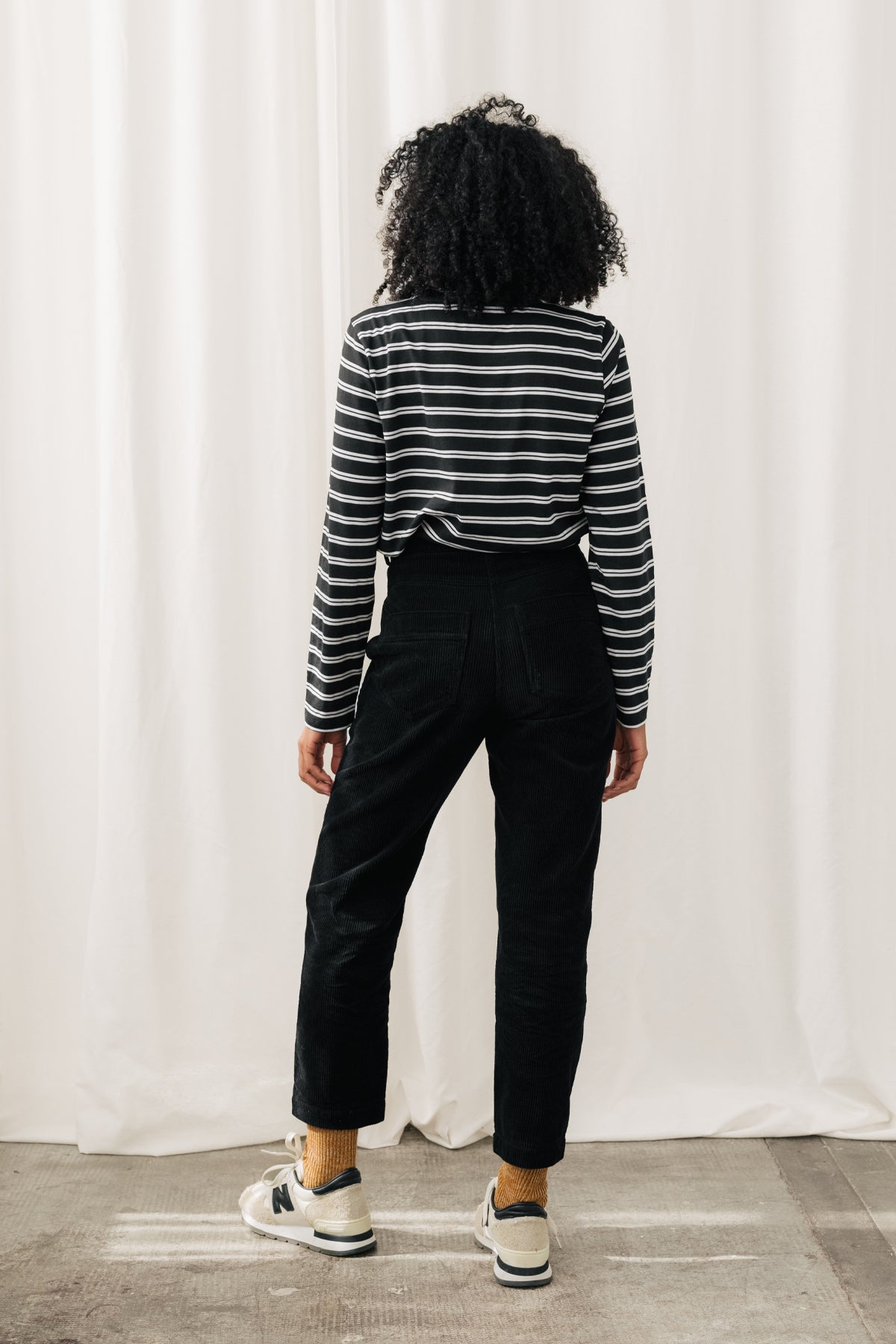 kilkeel-black-white-stripes-525441.jpg?v=1731149032