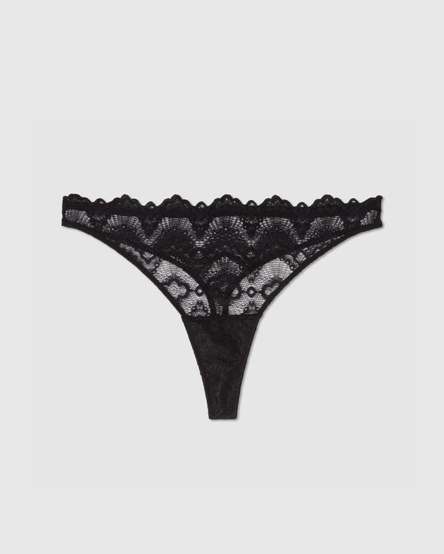 Lace Period Thong Black