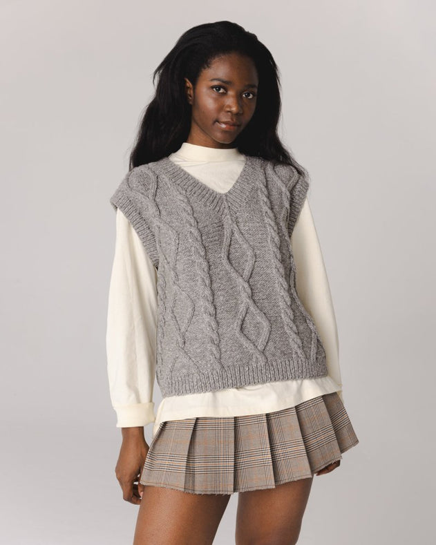 laime-cloud-grey-alpaca-wool-cotton-vest-402690.jpg?v=1744620984