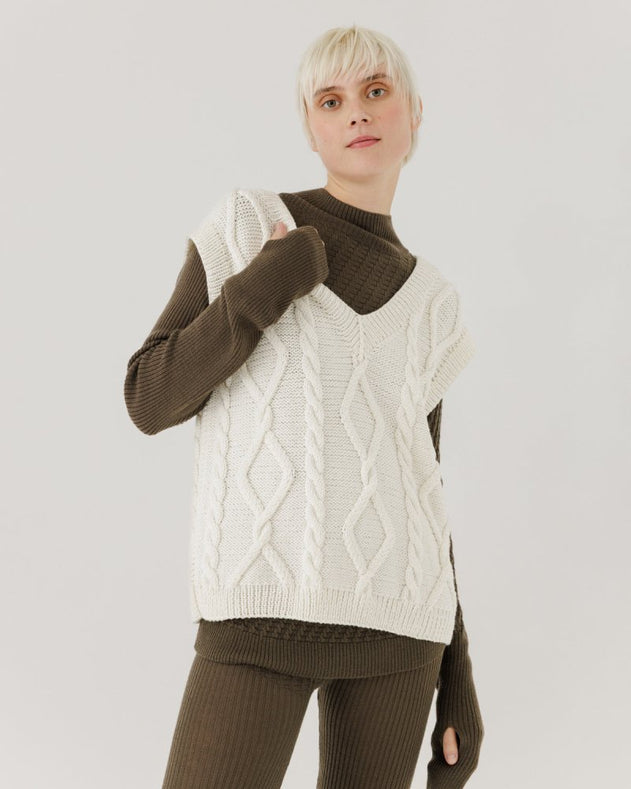 laime-sea-salt-merino-wool-vest-2199208.jpg?v=1763545868