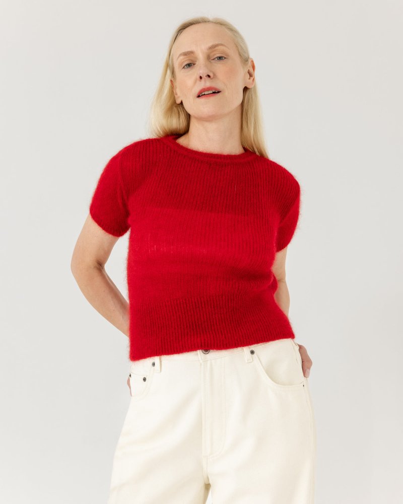 lasas-poppy-red-mohair-silk-top-4647425.jpg?v=1761872324