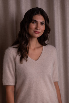 latte_kashmirneule_lyhythihainen_v-kaula-aukko.jpg?v=1769169878