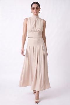 magnific__generate-a-premium-luxury-fashion-lookbook-photocr__85611.jpg?v=1781003750