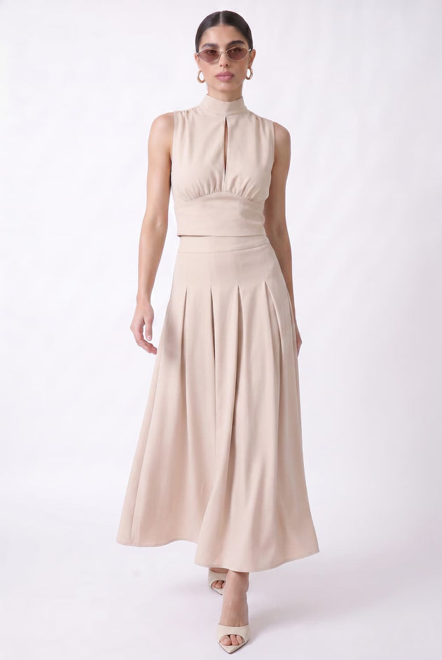 magnific__generate-a-premium-luxury-fashion-lookbook-photocr__85611.jpg?v=1781003750
