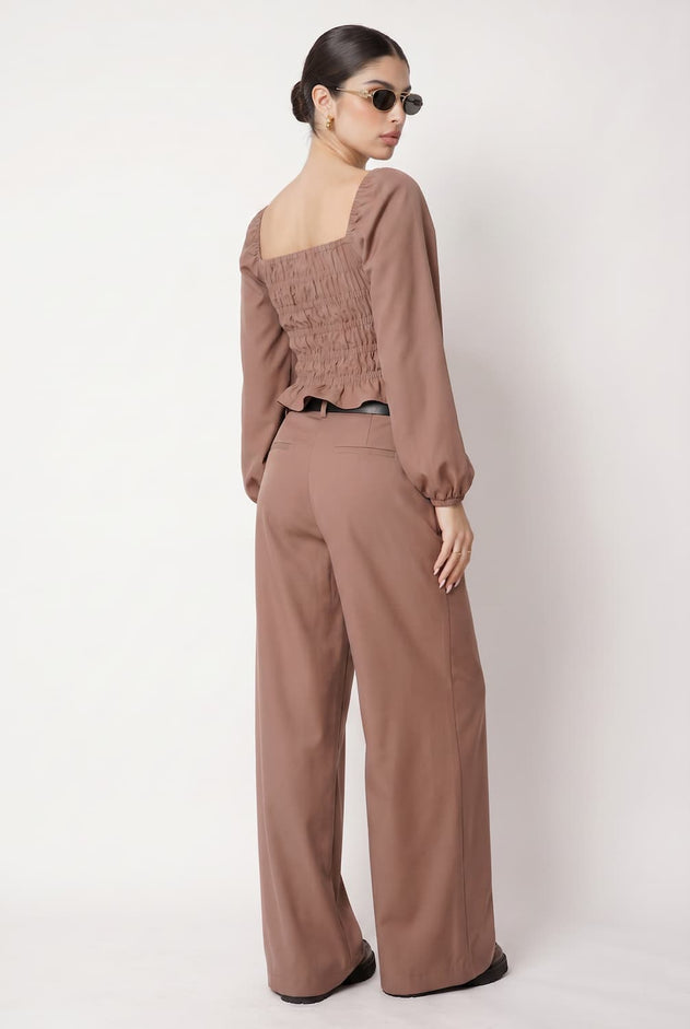 magnific__ultra-strict-full-body-fashion-pose-generation-bac__96113_644ff4e3-6767-4f17-badc-3e7d91e3d42f.jpg?v=1779799310