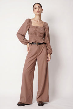 magnific__ultra-strict-single-fashion-pose-generationkeep-ev__96107_24a90f77-cd0c-403e-9475-7f3013399280.jpg?v=1779799310