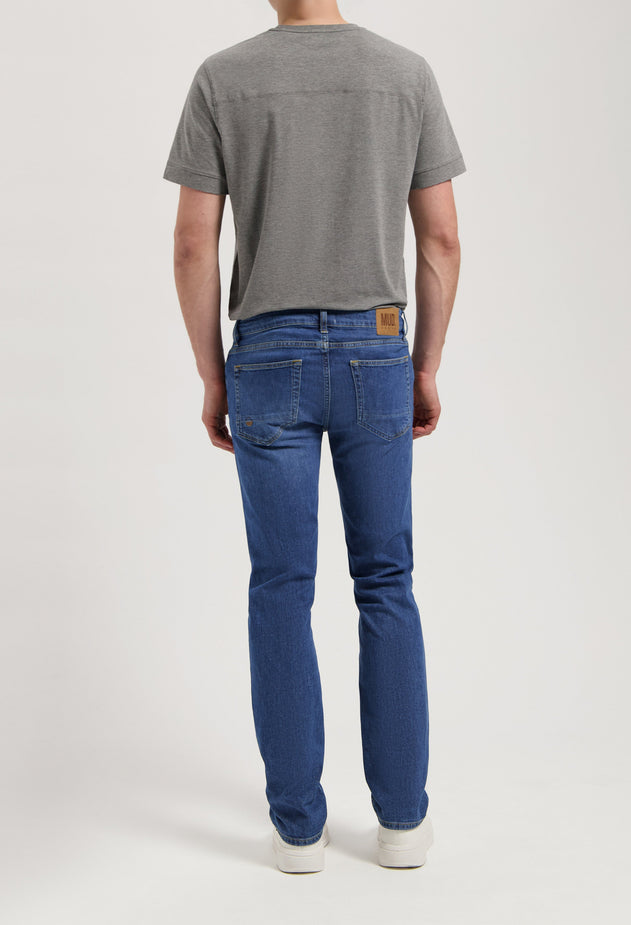 Bryce Mid Straight Jeans  Authentic Indigo