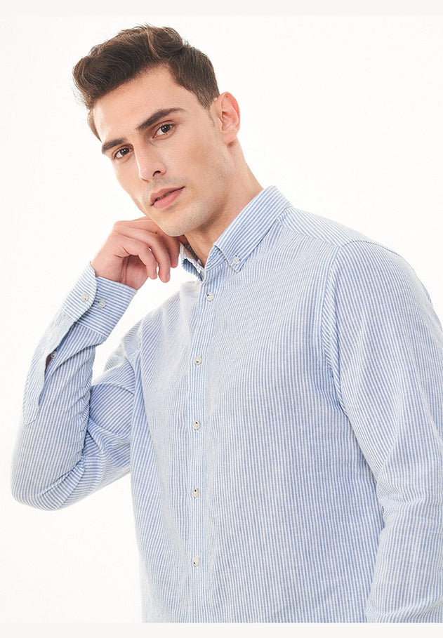 Men's Striped Linen Blend Button-Up Shirt Blue / White