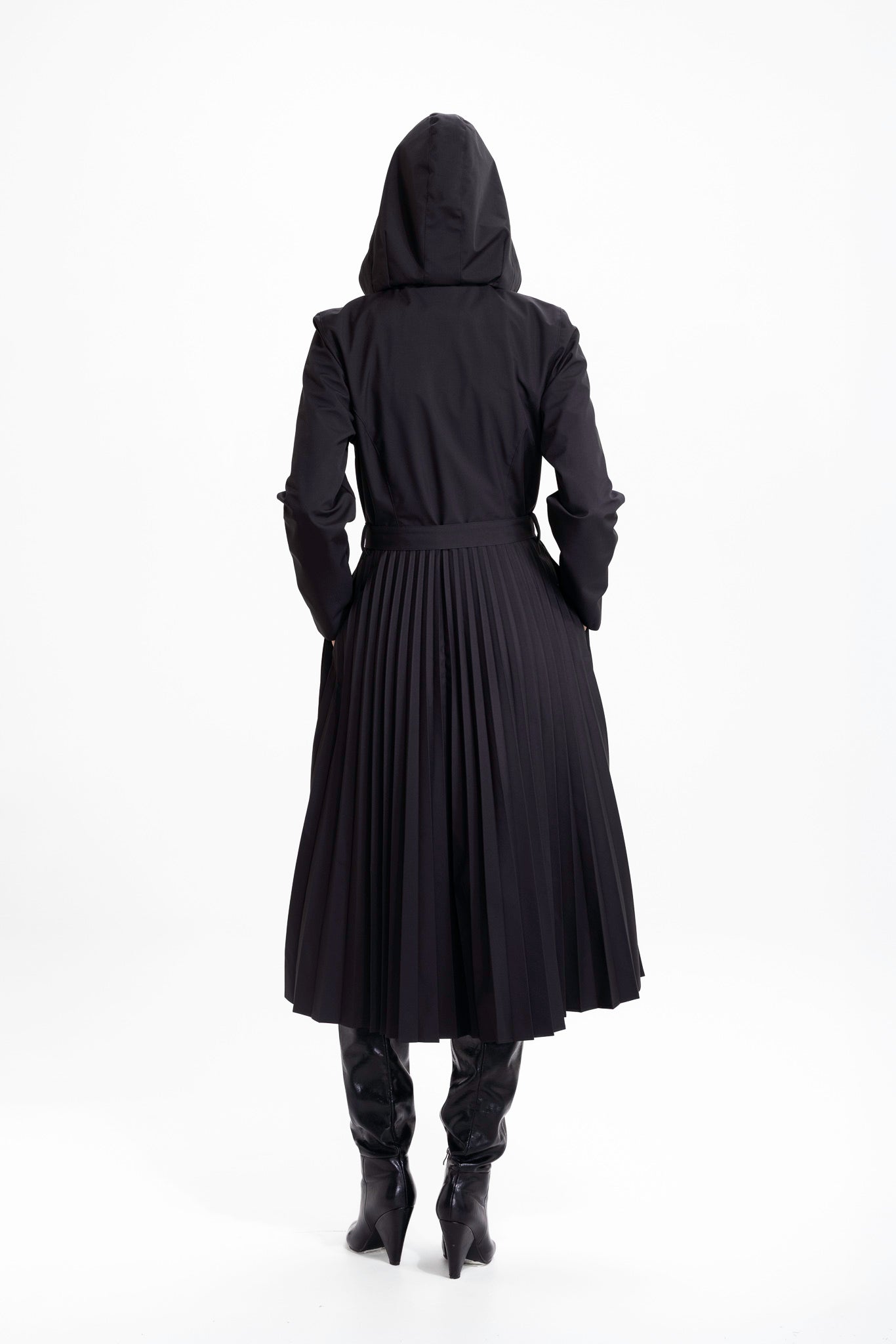 rainsisters-coat-black-sway-waterproof-black-back.jpg?v=1779048720