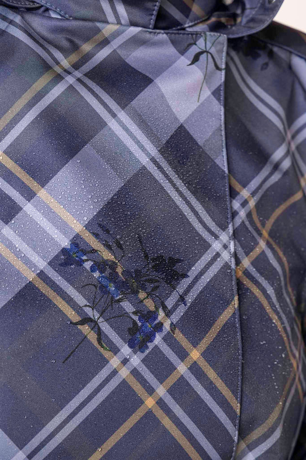 rainsisters-coat-duchess-in-blue-waterproof-blue-plaid-close-up.jpg?v=1779052299