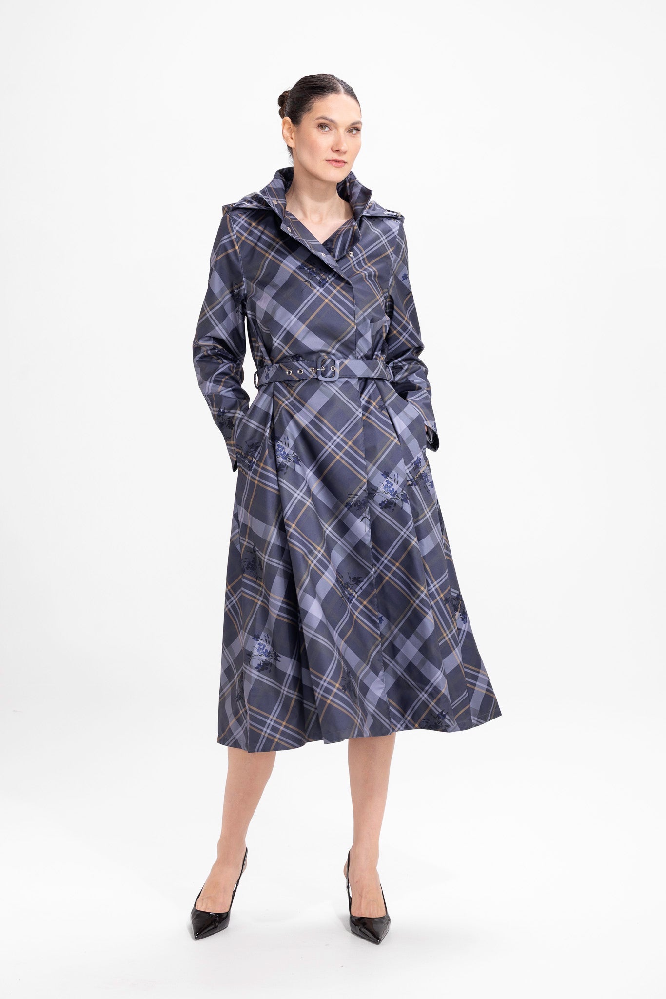 rainsisters-coat-duchess-in-blue-waterproof-blue-plaid-front.jpg?v=1779052299
