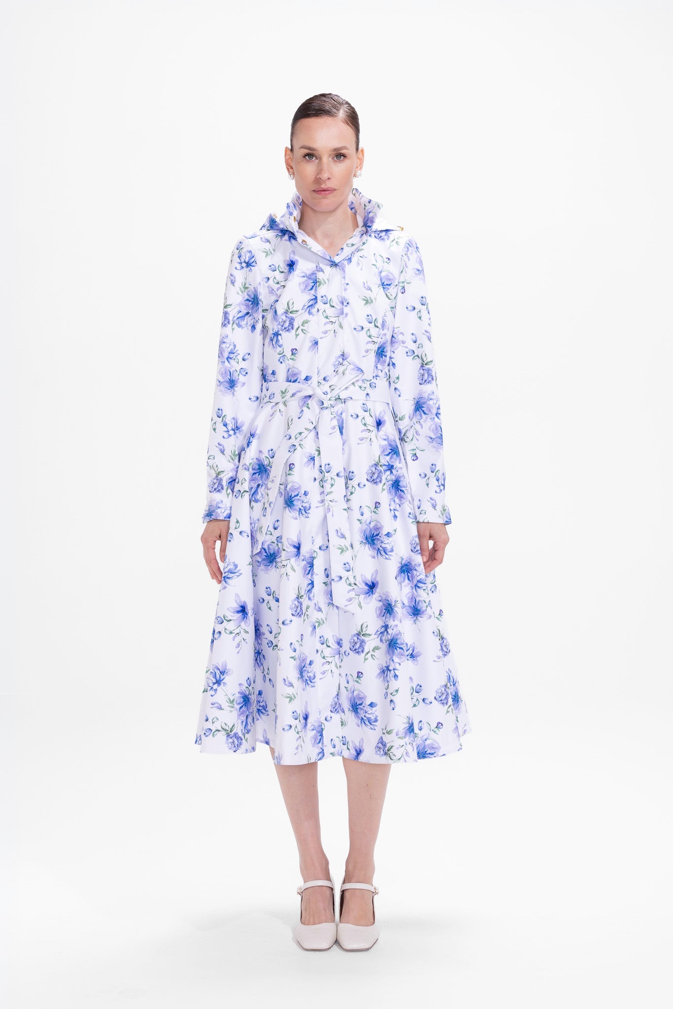 rainsisters-coat-floral-white-waterproof-white-floral-front.jpg?v=1779052632