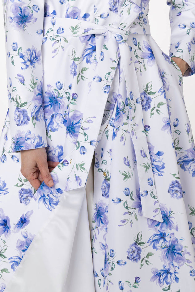 rainsisters-coat-floral-white-waterproof-white-floral-lining.jpg?v=1779052631