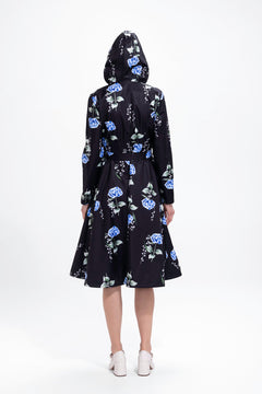 rainsisters-coat-flower-moon-waterproof-black-floral-back.jpg?v=1779052441