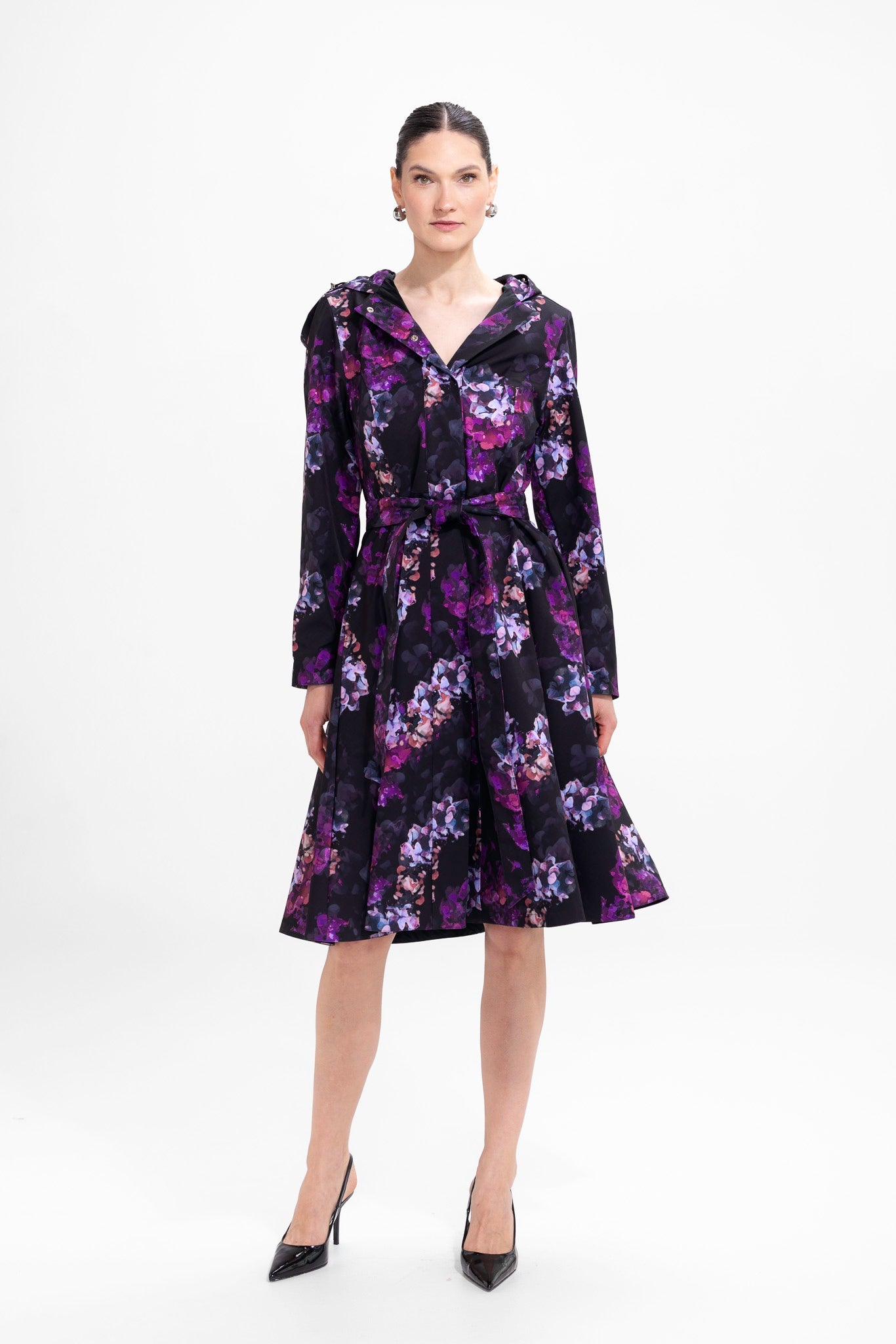 rainsisters-coat-hortense-waterproof-black-floral-front.jpg?v=1779053578