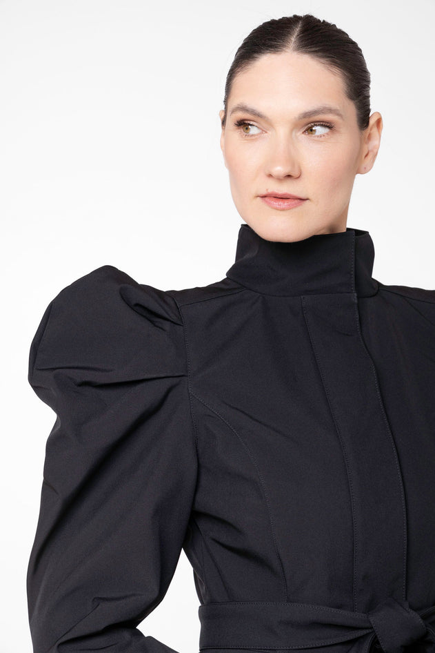 rainsisters-coat-majestic-night-waterproof-black-shoulder-detail.jpg?v=1779054199