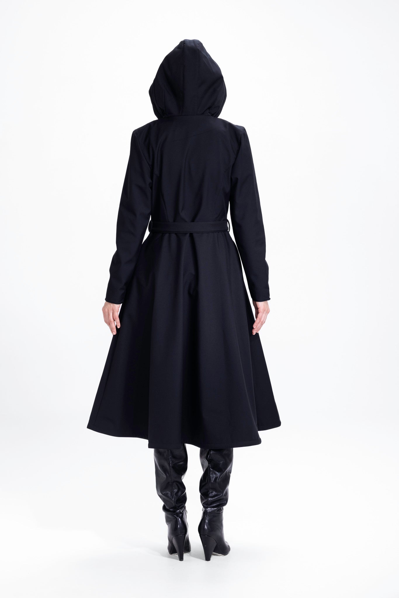 rainsisters-coat-queen-of-spade-waterproof-black-back.jpg?v=1779056374