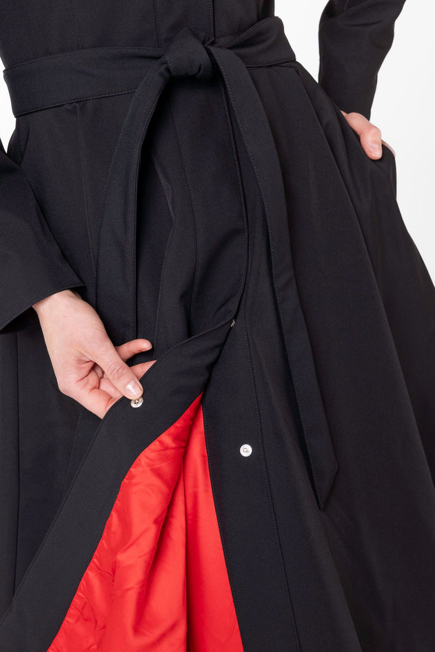 rainsisters-coat-raven-red-waterproof-black-lining.jpg?v=1779056500