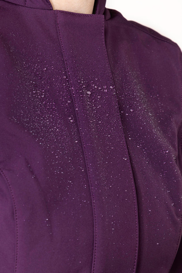 rainsisters-coat-ruby-purple-waterproof-purple-close-up.jpg?v=1779057340
