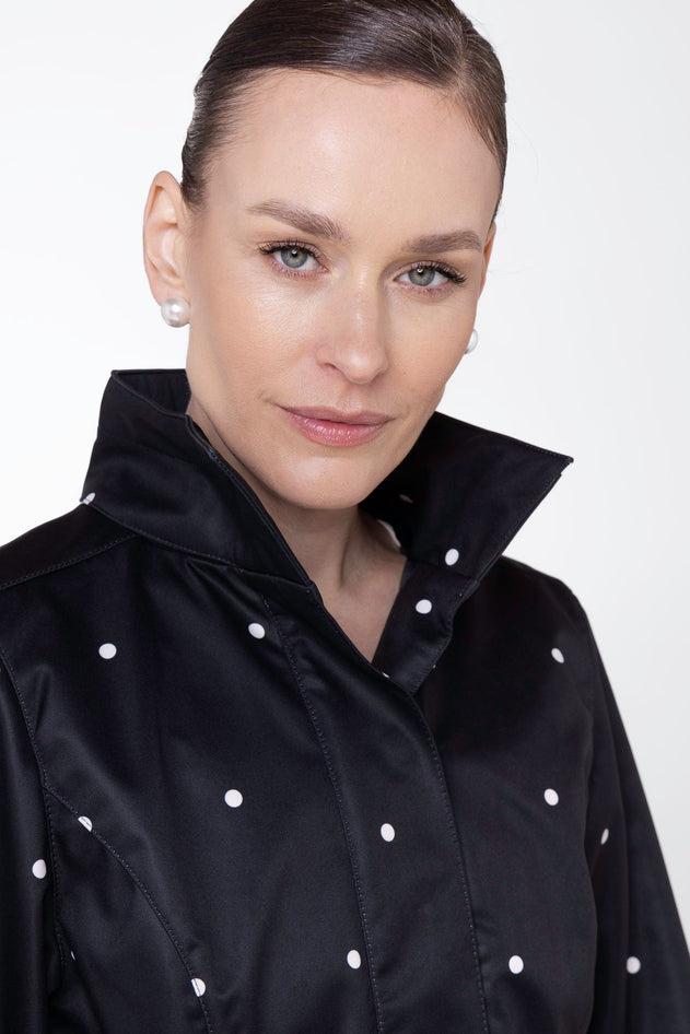 rainsisters-coat-timeless-polka-dots-waterproof-black-dots-detachable-hood.jpg?v=1779057818