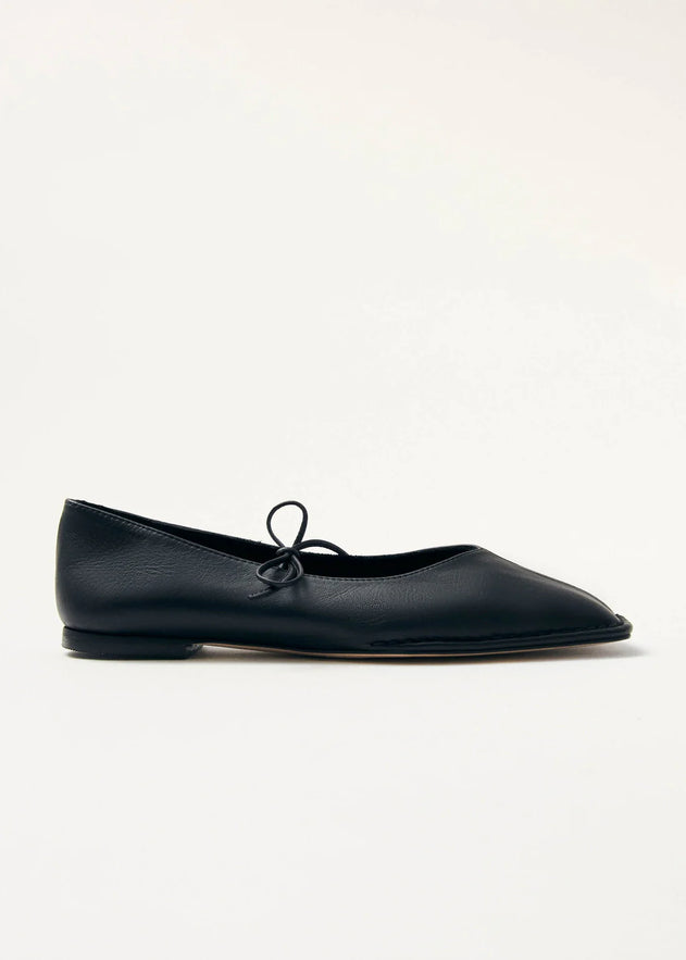 Sway Leather Ballet Flats Black