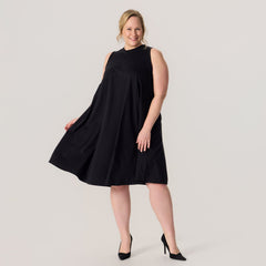 tamsilk-5043-rusetti-mekko-musta-1-1800x1800.jpg?v=1776230419