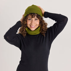 tamsilk-8089-metsa-pipo-vihrea-8082-metsa-tuubihuivi-vihrea-1800x1800.jpg?v=1762174034