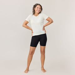 tamsilk-naisten-klassikko-tpaita-merinosilkki-luva-9041-lahjehousut-merinosilkkki-9036-musta-1800x1800.jpg?v=1764072634