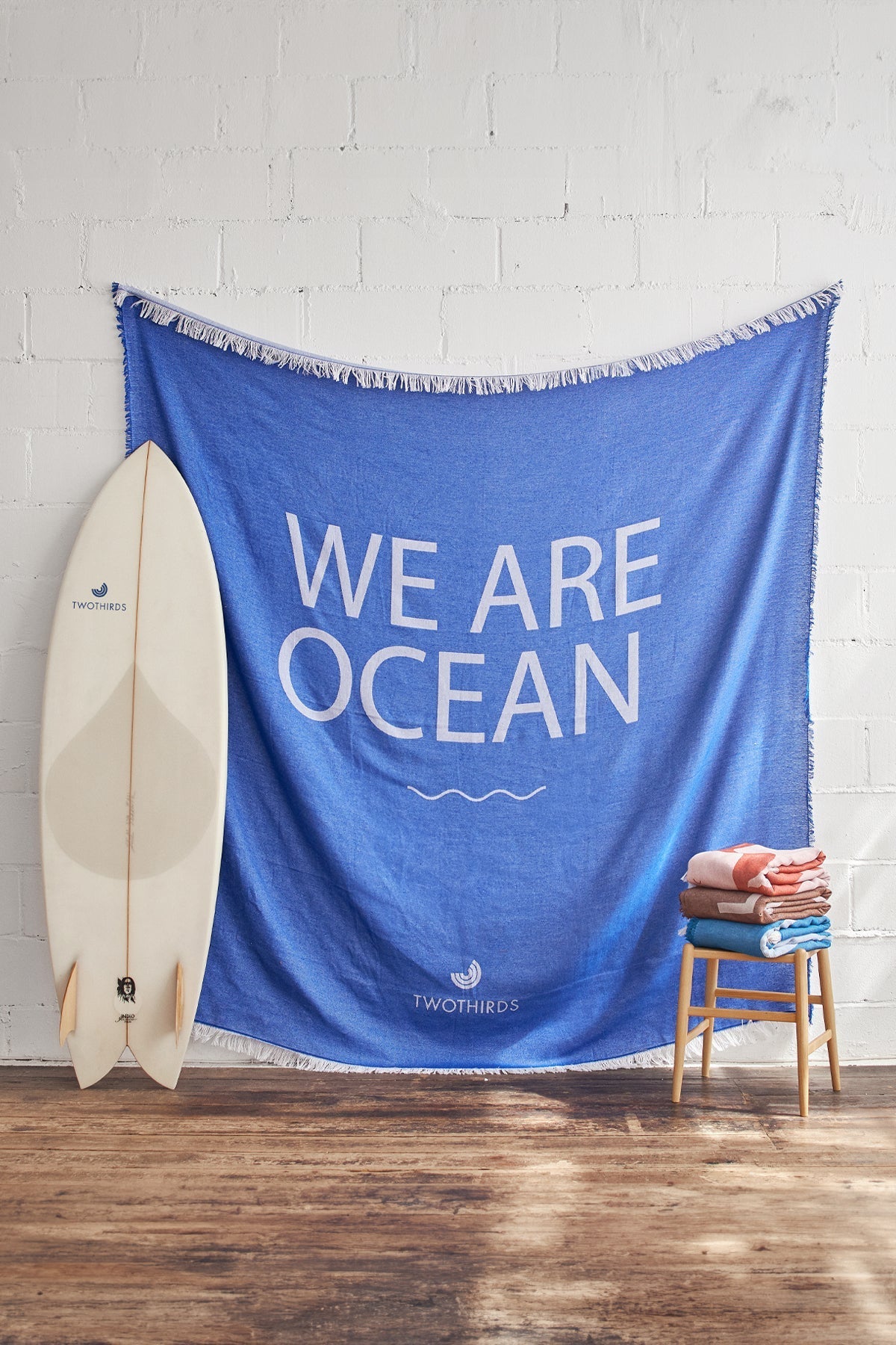 travel-towel-we-are-ocean-big-blue-825596.jpg?v=1731149388