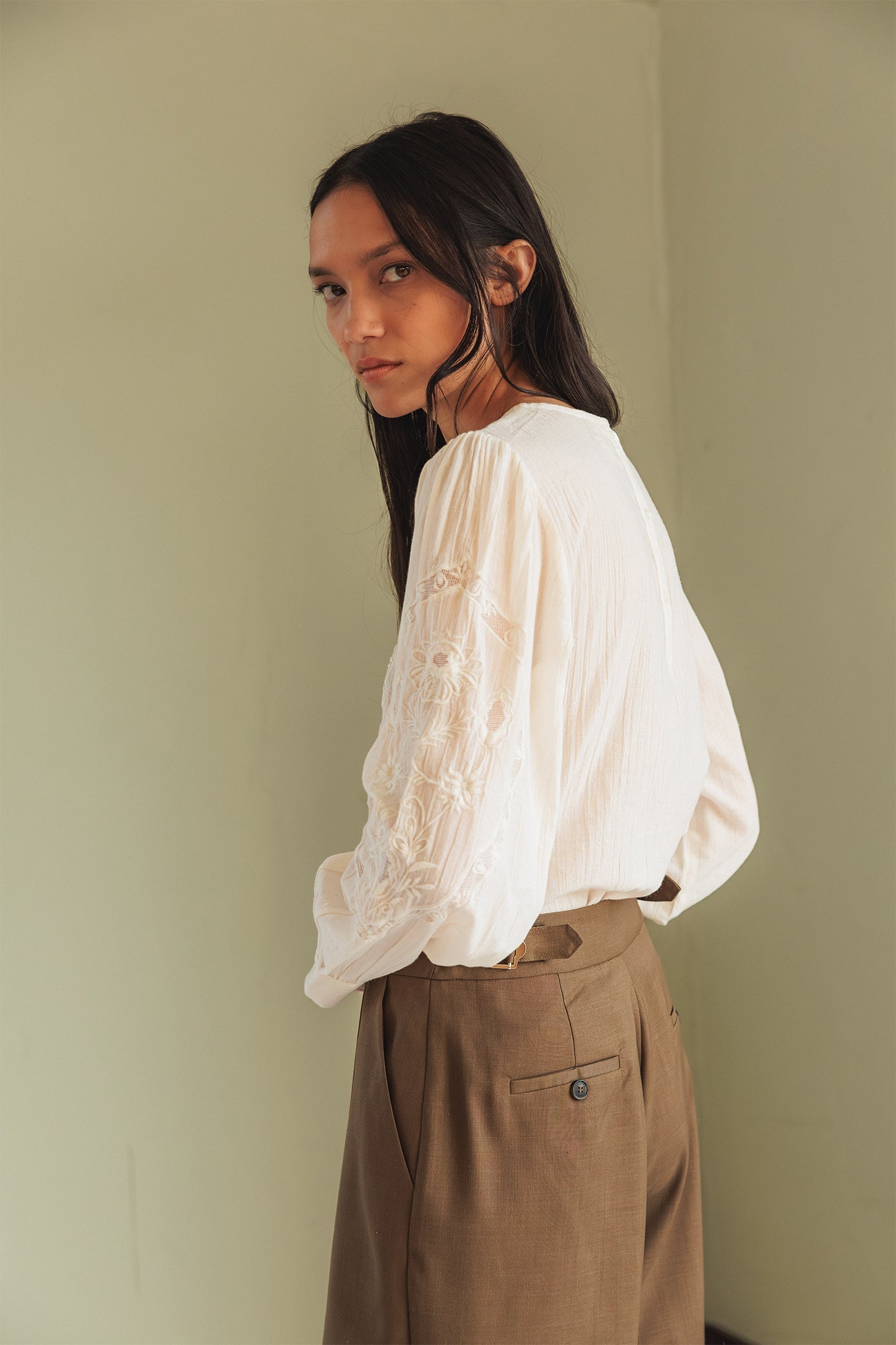 Romantic Embroidered Blouse White