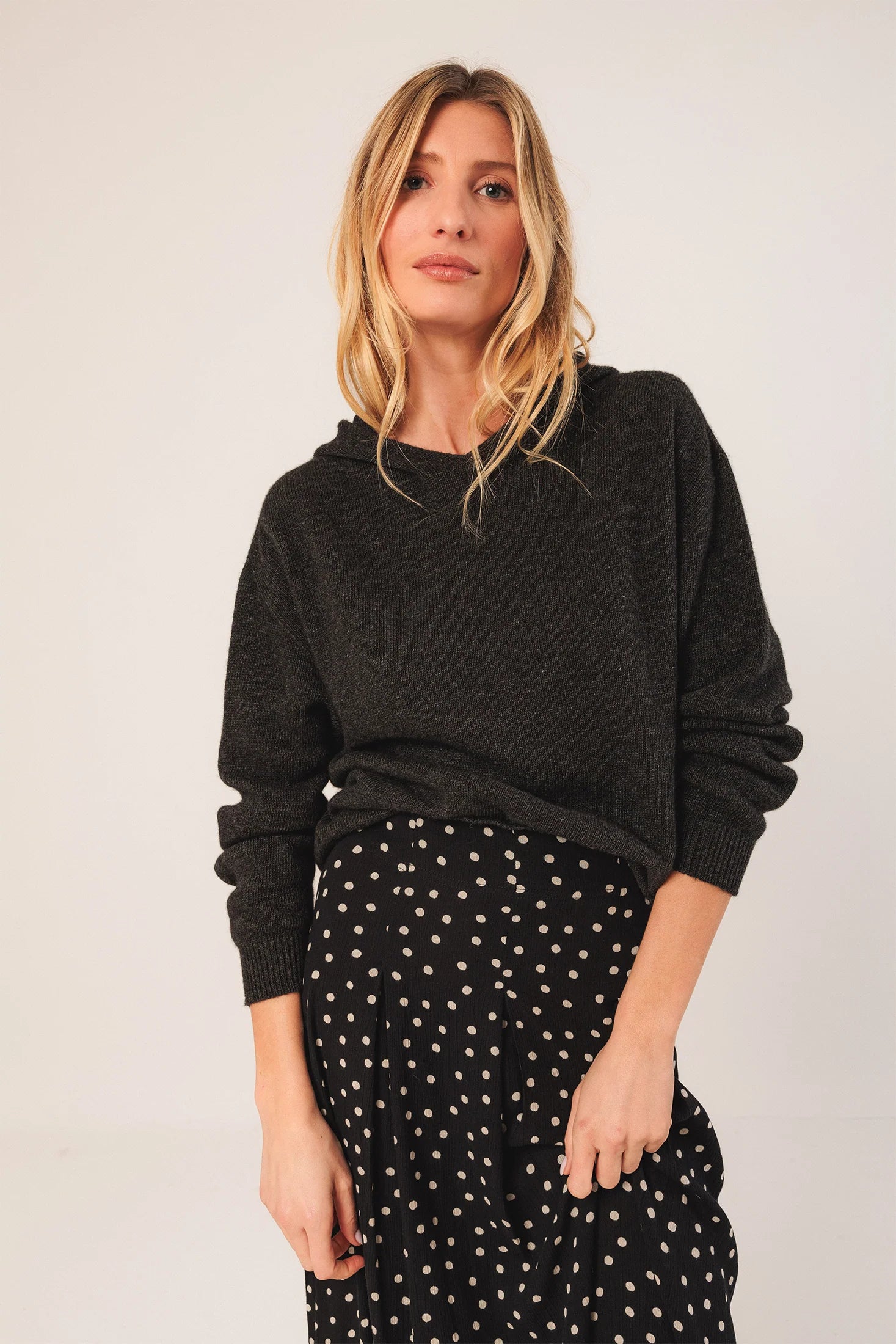 Evasé Midi Skirt Black